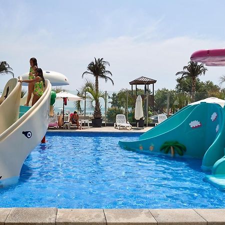 Sunrise Aparthotel Pool & Spa Mamaia Nord 那沃达利 外观 照片