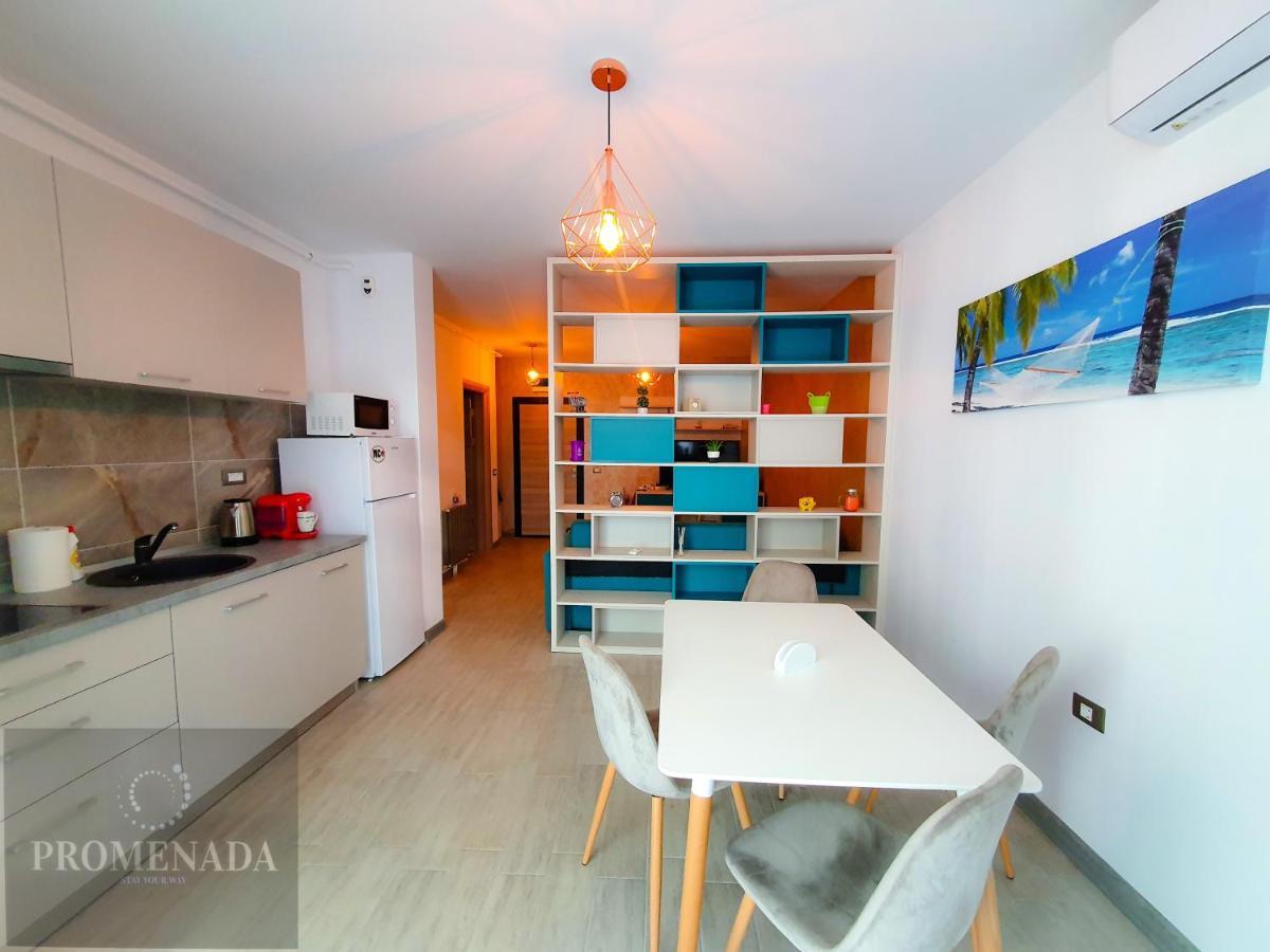 Sunrise Aparthotel Pool & Spa Mamaia Nord 那沃达利 外观 照片